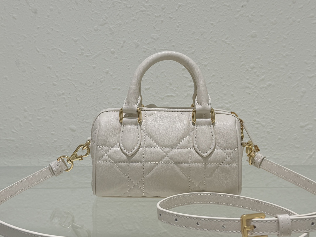 Dior Groove 17 Mini Bag White Macrocannage Calfskin